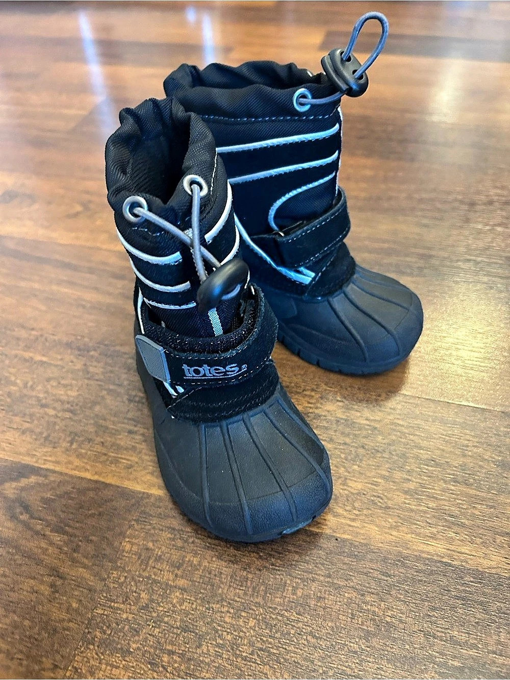 totes Kids Winter Boots Black